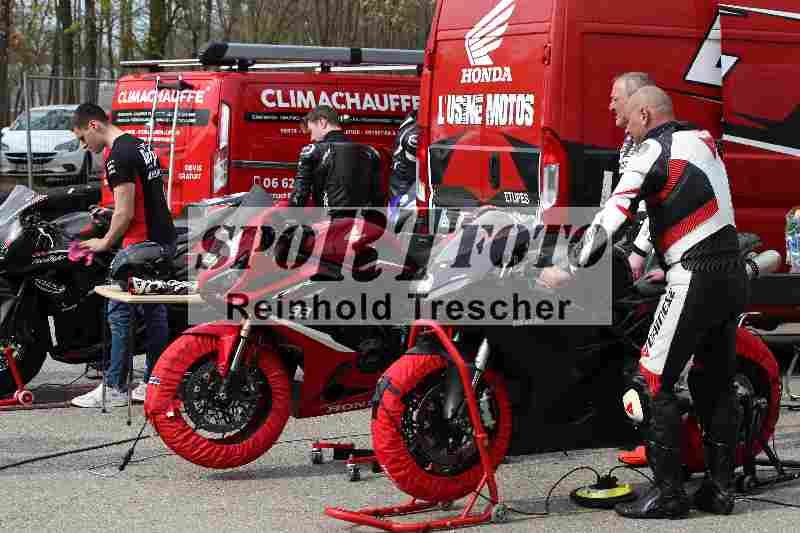 /Archiv-2023/06 10.04.2023 Moto Club Anneau du Rhin/Impressionen